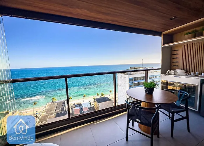 Apartamento De Luxo Na Barra Com Vista Mar