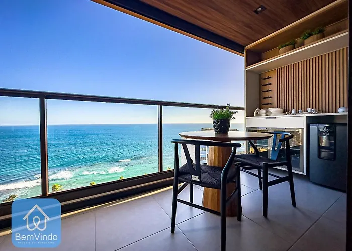 Apartamento De Luxo Na Barra Com Vista Mar